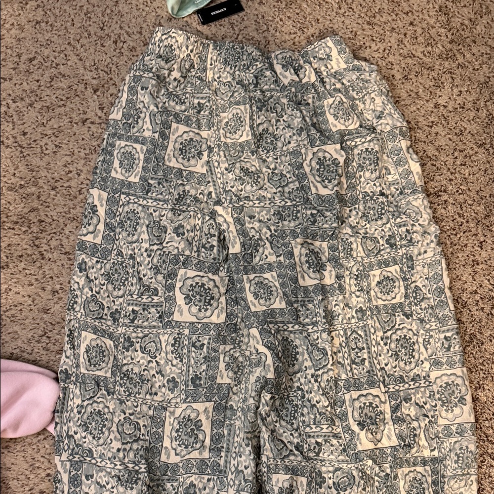 Patterned green and White ultra wide leg